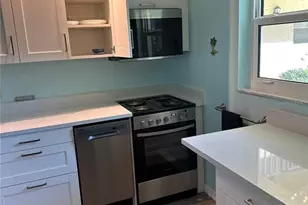 11485 Oakhurst Rd, Largo, FL 33774 - Photo 10