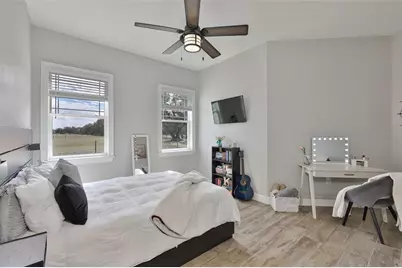 7510 Lithia Pinecrest Road, Lithia, FL 33547 - Photo 32