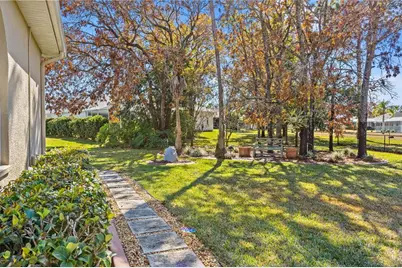 4033 Chesterfield Drive, Spring Hill, FL 34609 - Photo 74