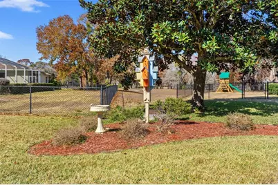 4033 Chesterfield Drive, Spring Hill, FL 34609 - Photo 78