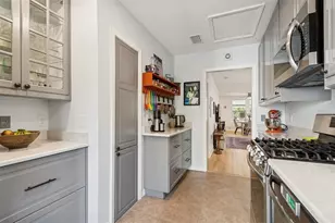 2517 3rd Ave N, Saint Petersburg, FL 33713 - Photo 18