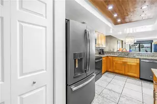 650 Island Way, Clearwater Beach, FL 33767 - Photo 54