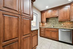 4002 W Mullen Ave, Tampa, FL 33609 - Photo 8