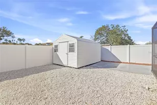 6529 S West Shore Circle, Tampa, FL 33616 - Photo 40
