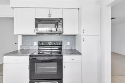 13963 Trinidad Drive, Seminole, FL 33776 - Photo 6