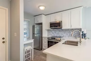 1701 Pinehurst Rd, Dunedin, FL 34698 - Photo 4