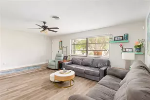 1416 S Evergreen Ave, Clearwater, FL 33756 - Photo 2