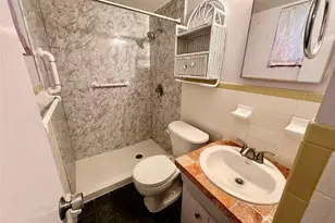 2434 Australia Way E, Clearwater, FL 33763 - Photo 12