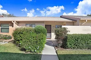38429 Cottonwood Pl, Zephyrhills, FL 33542 - Photo 1