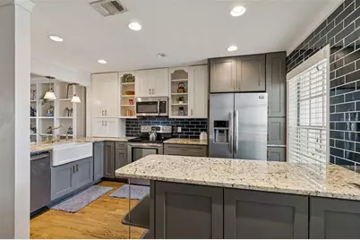 5220 S Russell Street #36, Tampa, FL 33611 - Photo 12