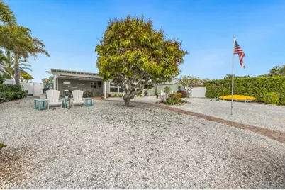 529 67th Street, Holmes Beach, FL 34217 - Photo 18