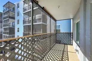 2901 26th St W, Bradenton, FL 34205 - Photo 14