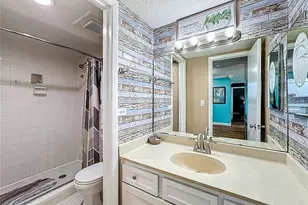 2901 26th St W, Bradenton, FL 34205 - Photo 20