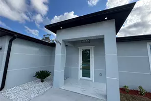 6018 Newmark St, Spring Hill, FL 34606 - Photo 2