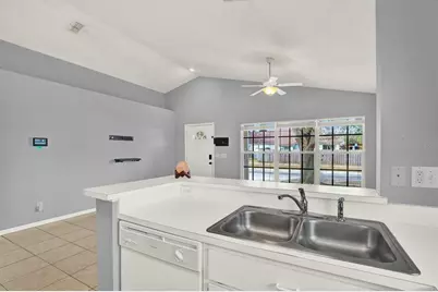 1618 Citrus Orchard Way, Valrico, FL 33594 - Photo 8