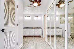 610 Chancellar Dr, Lutz, FL 33548 - Photo 46