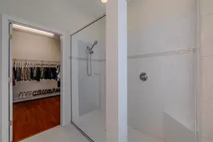27721 Kirkwood Cir, Wesley Chapel, FL 33544 - Photo 26