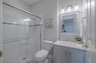 27721 Kirkwood Cir, Wesley Chapel, FL 33544 - Photo 32