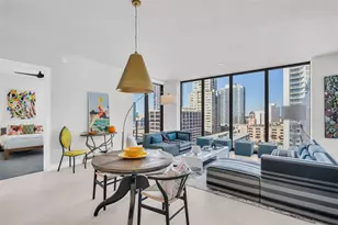 301 1st St S, Saint Petersburg, FL 33701 - Photo 4