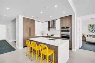 301 1st St S, Saint Petersburg, FL 33701 - Photo 28