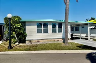 7901 N 40th Ave N, Saint Petersburg, FL 33709 - Photo 4