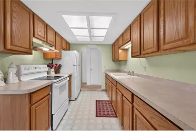 9120 Memorial Highway, Tampa, FL 33615 - Photo 12