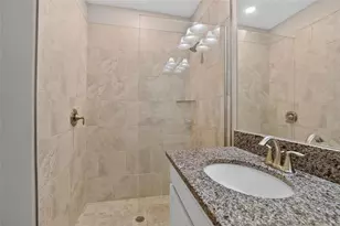 5328 Stoic Vale Dr, Wimauma, FL 33598 - Photo 16