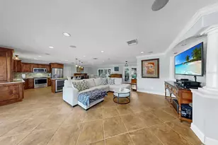 6317 Cocoa Ln, Apollo Beach, FL 33572 - Photo 10