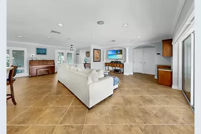 6317 Cocoa Lane, Apollo Beach, FL 33572 - Photo 14