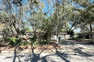 4625 W Longfellow Ave, Tampa, FL 33629 - Photo 1