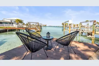 402 161st Avenue, Redington Beach, FL 33708 - Photo 6
