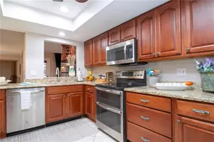 1934 New Bedford Dr, Sun City Center, FL 33573 - Photo 14