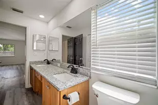 3217 Pine Top Dr, Valrico, FL 33594 - Photo 14