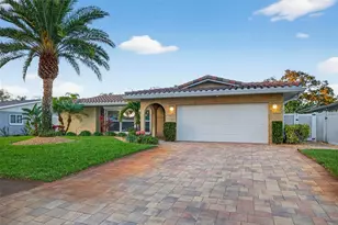 13233 88th Ave, Seminole, FL 33776 - Photo 6