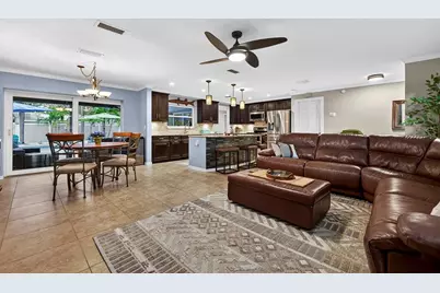 13233 88th Avenue, Seminole, FL 33776 - Photo 10