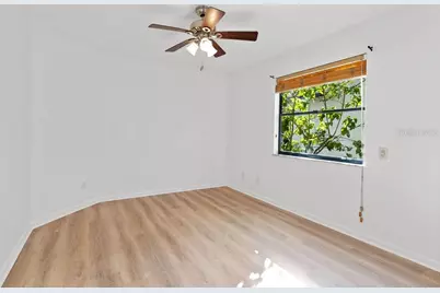 1963 Cobblestone Way, Clearwater, FL 33760 - Photo 20