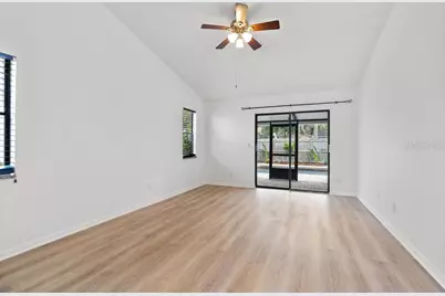 1963 Cobblestone Way, Clearwater, FL 33760 - Photo 12