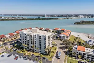 855 Bayway Blvd, Clearwater Beach, FL 33767 - Photo 38