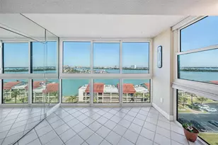 855 Bayway Blvd, Clearwater Beach, FL 33767 - Photo 18