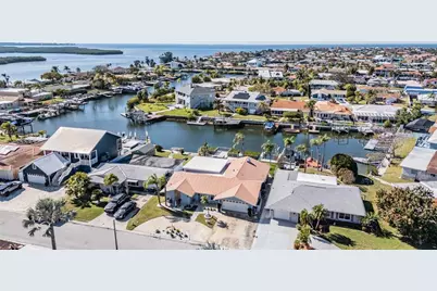 5001 Marlin Drive, New Port Richey, FL 34652 - Photo 4