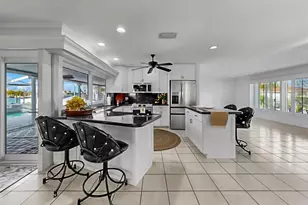 6344 Cottonwood Ln, Apollo Beach, FL 33572 - Photo 18