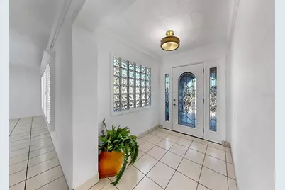 6344 Cottonwood Lane, Apollo Beach, FL 33572 - Photo 10