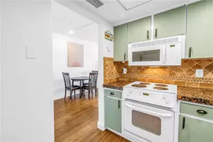 6161 Gulf Winds Dr, Saint Pete Beach, FL 33706 - Photo 12