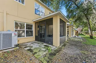 11646 Mango Ridge Blvd, Seffner, FL 33584 - Photo 40