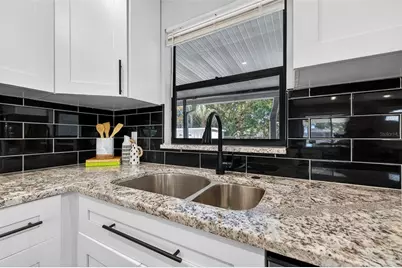 6525 15th Street N, Saint Petersburg, FL 33702 - Photo 10