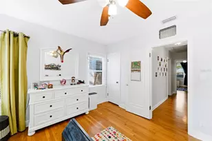 519 27th Ave N, Saint Petersburg, FL 33704 - Photo 28