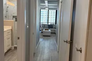 1 Beach Dr SE, Saint Petersburg, FL 33701 - Photo 32