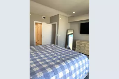 1 Beach Drive SE #1310, Saint Petersburg, FL 33701 - Photo 20