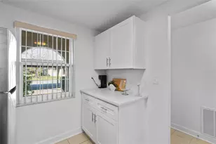 4409 Summersun Dr, New Port Richey, FL 34652 - Photo 4