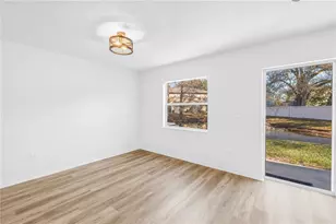 8517 Edgewater Pl Blvd, Tampa, FL 33615 - Photo 16